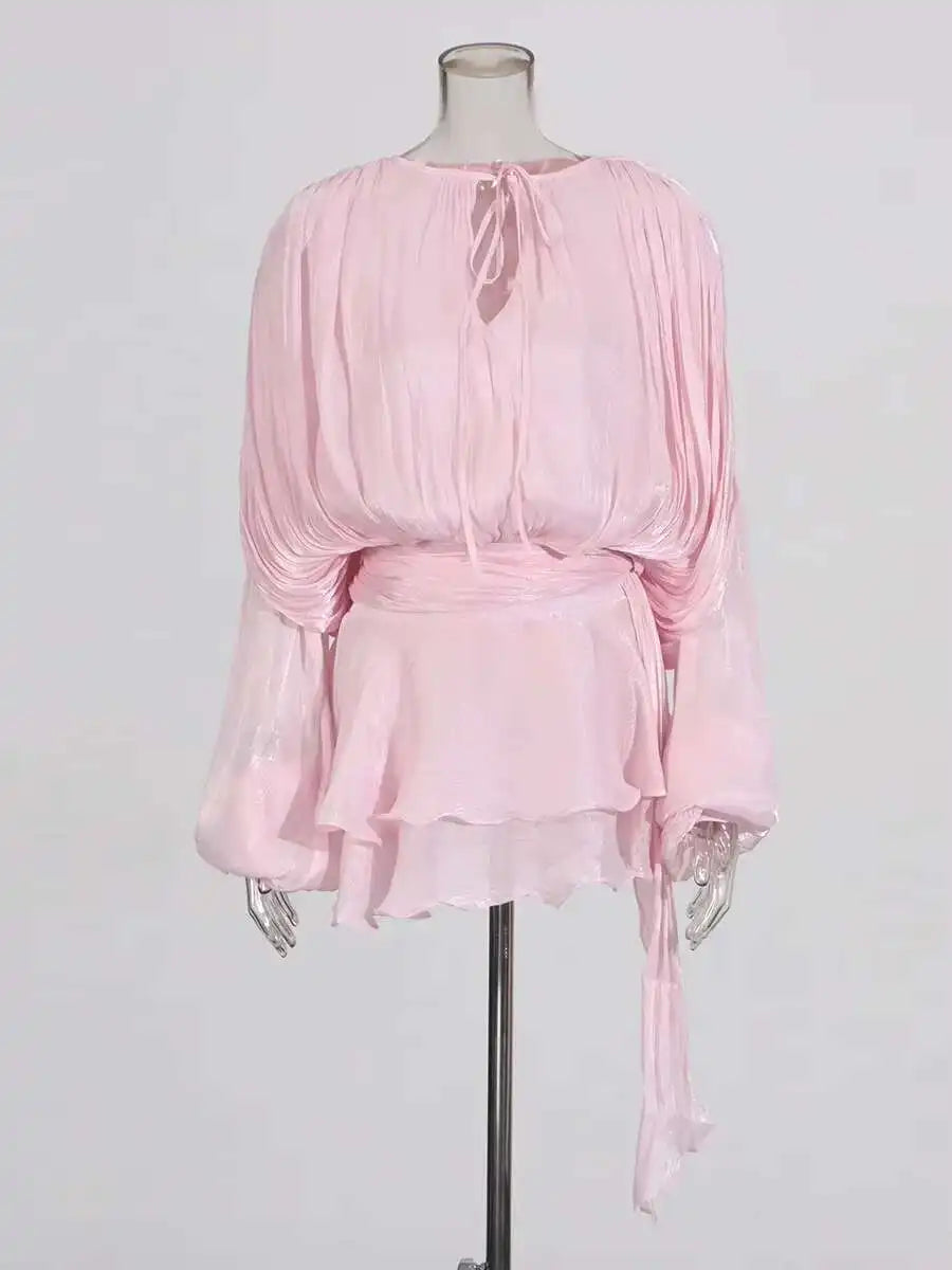 Robe Mini Dentelle Col V – Manches Longues & Style Romantique